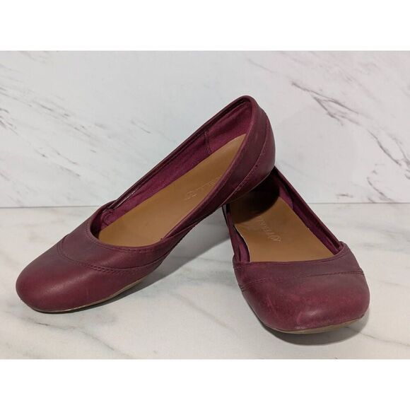 Merrell Women's Red Beet Leather Round Toe Slip-On Ballet Flat Shoe Size 6 - Picture 1 of 10